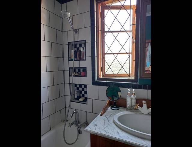 3 BEDROOM FLAT FOR SALE IN GLENWOOD